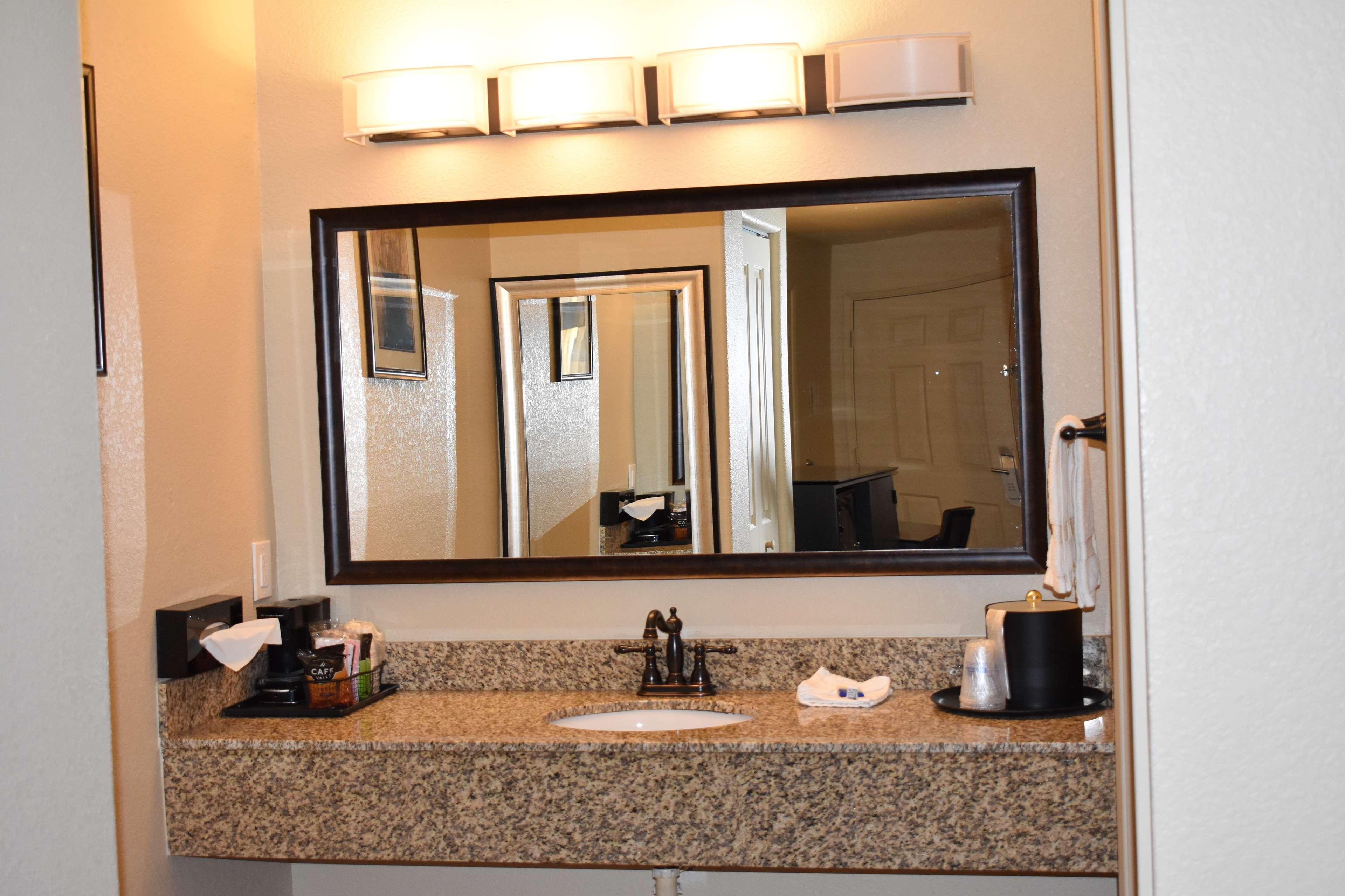 Best Western Apricot Inn Chaney Ranch Zewnętrze zdjęcie