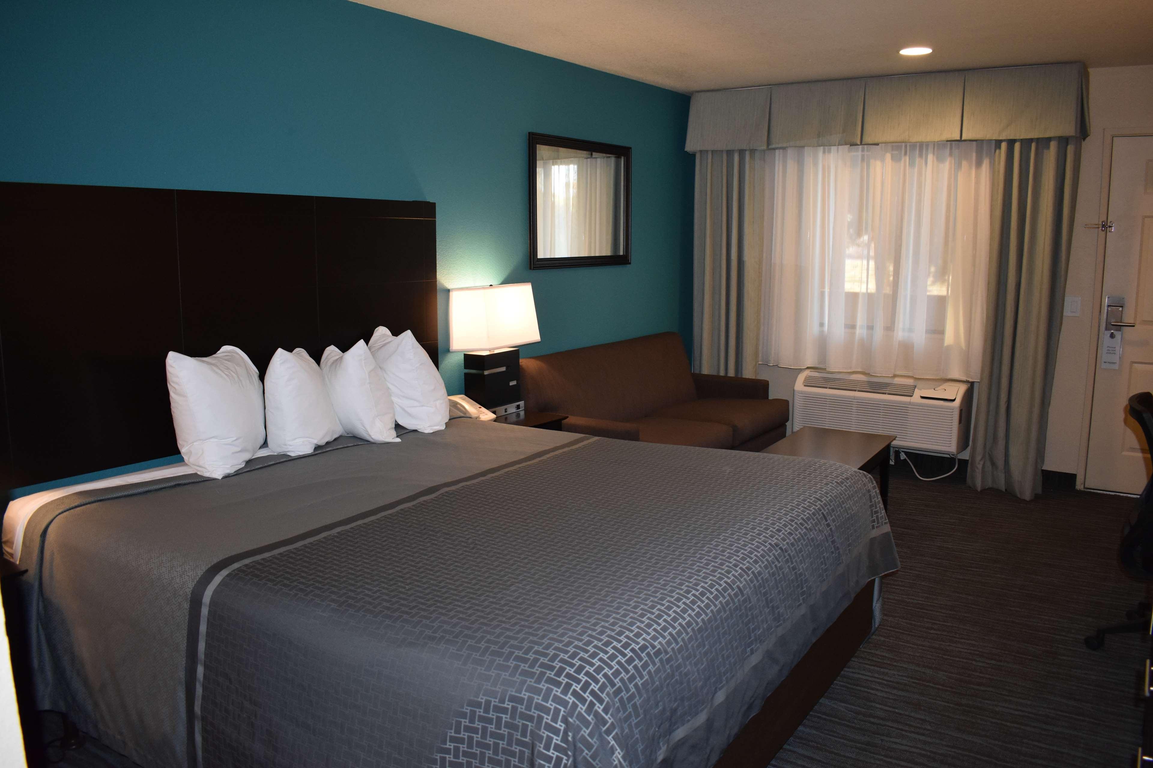 Best Western Apricot Inn Chaney Ranch Zewnętrze zdjęcie